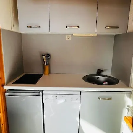 Apartment Calme Et Chaleureux Demi-Quartier