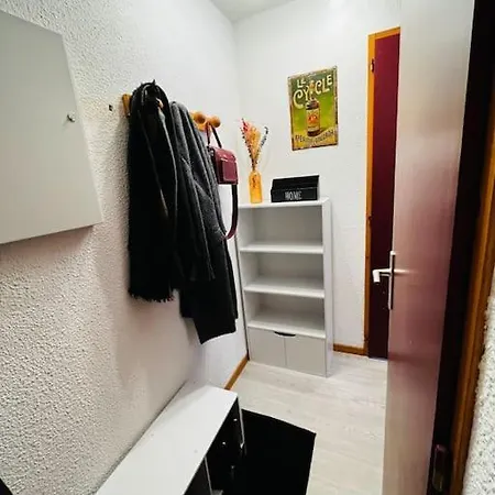 Apartment Calme Et Chaleureux Demi-Quartier